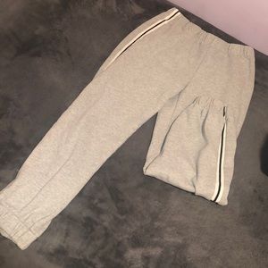 sweatpants